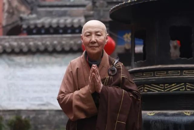修行人额头莲花骨图片 修行人额头莲花骨是什么样的