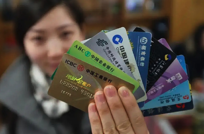 未成年可以办银行卡吗